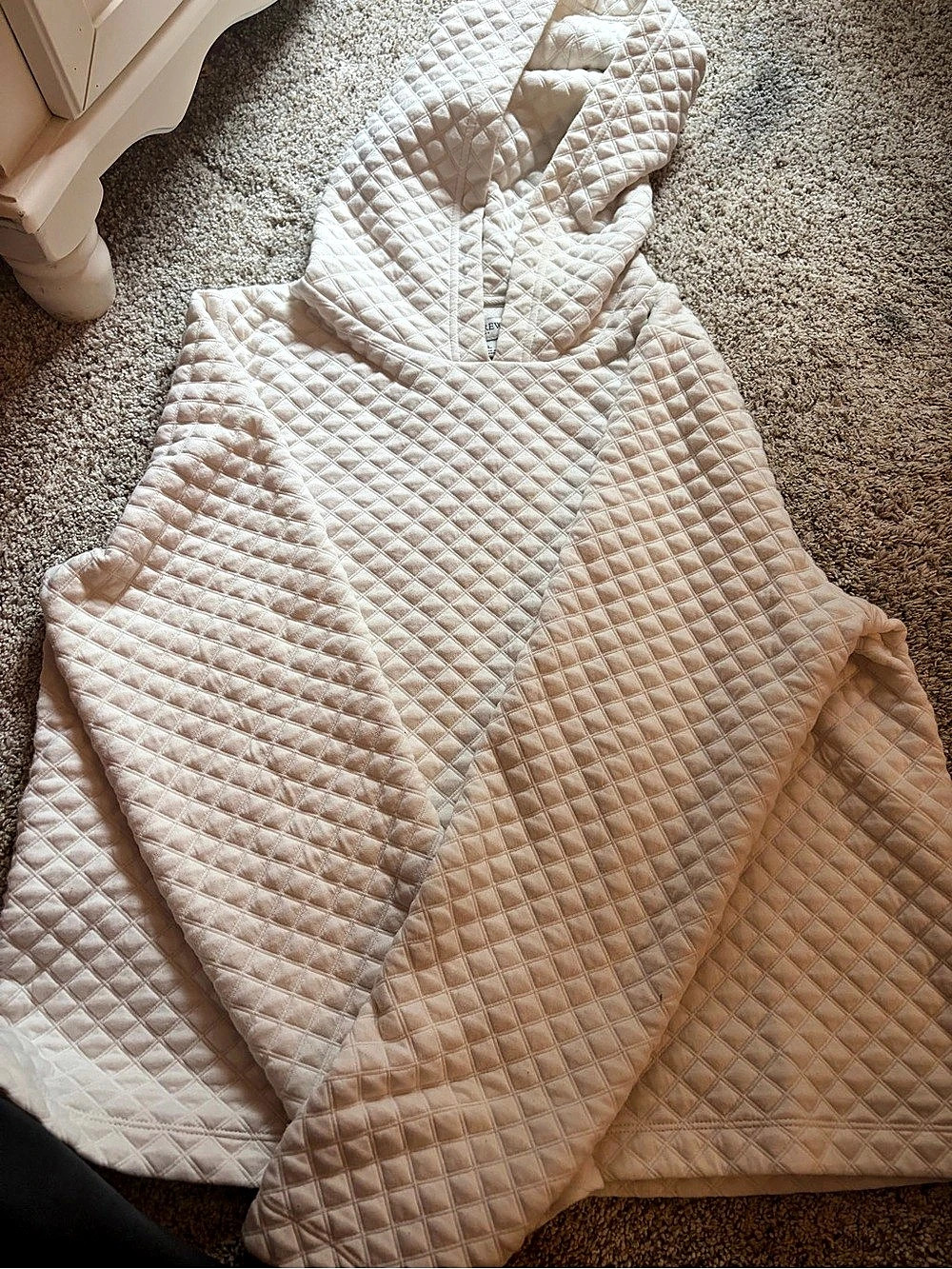 J.Crew Quilted Hooded Vest in White Large